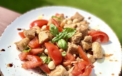 Spicy Calabrian Pesto Panzanella Salad