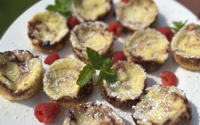 Raspberry Balsamic Cream Cheese Bites