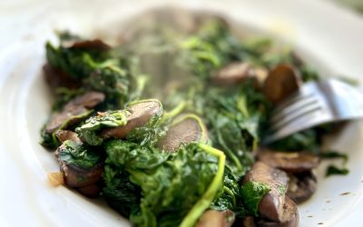 Garlic Mushroom Spinach Skillet