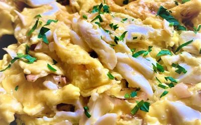 Garlic Spicy Crab Egg Scramble